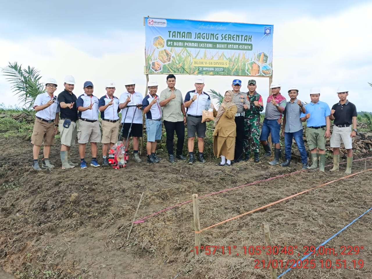 Penanaman Jagung serentak bersama PT Bumi Permai Lestari di Kelapa