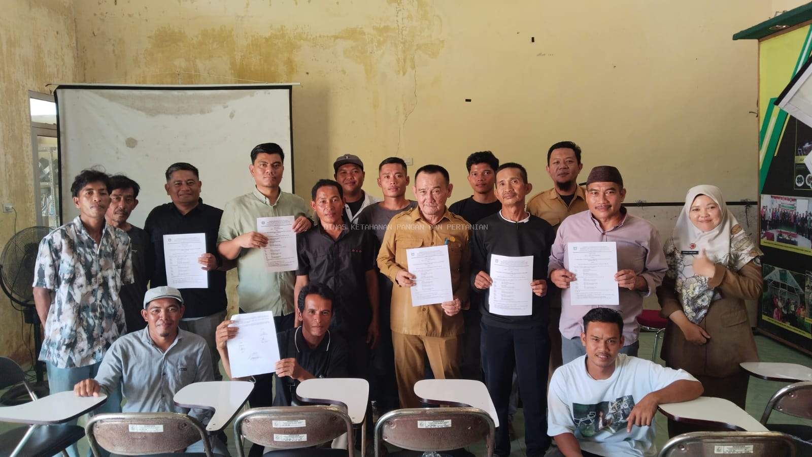 Atasi Krisis Hijauan Pakan, DKPP Bangka Barat Mediasi Peternak Tiga Desa dengan PT BPL